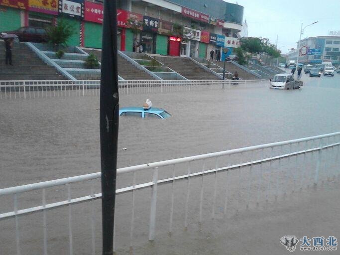 甘肃玉门出现强降水 多地受灾