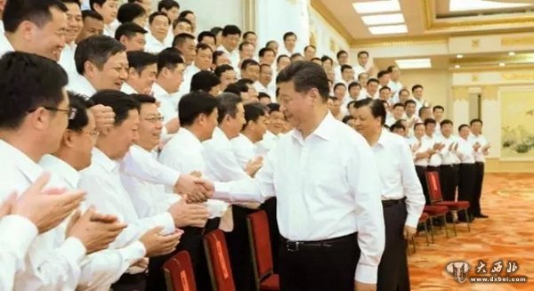 【学习经典】习近平表彰县委书记：见贤思齐