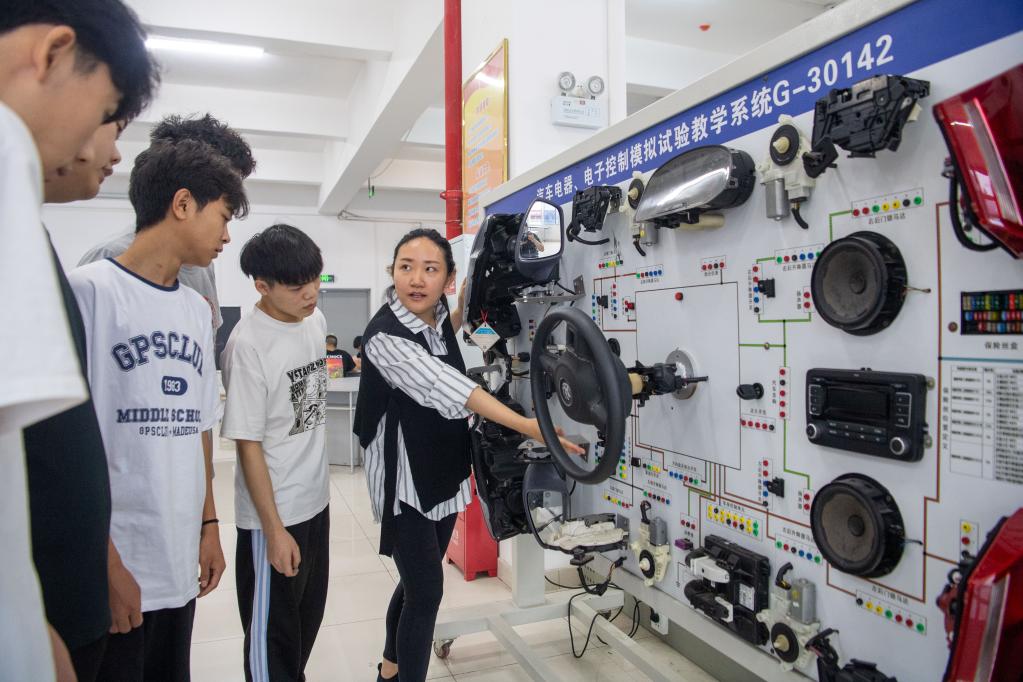 我国启动“雨露计划